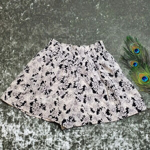 Lowry's Farm Floral Paperbag Shorts